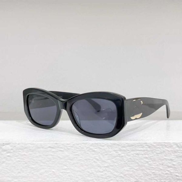 

2023 luxury designer sunglasses 23xia 7 new xiangjia network red same style personalized women's versatile fashion sunglasses 5493, White;black