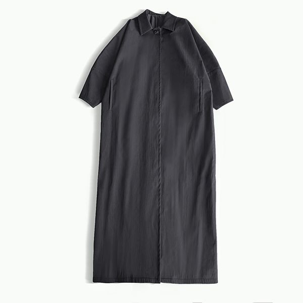 

the new toteme long profile quilted coat, Black