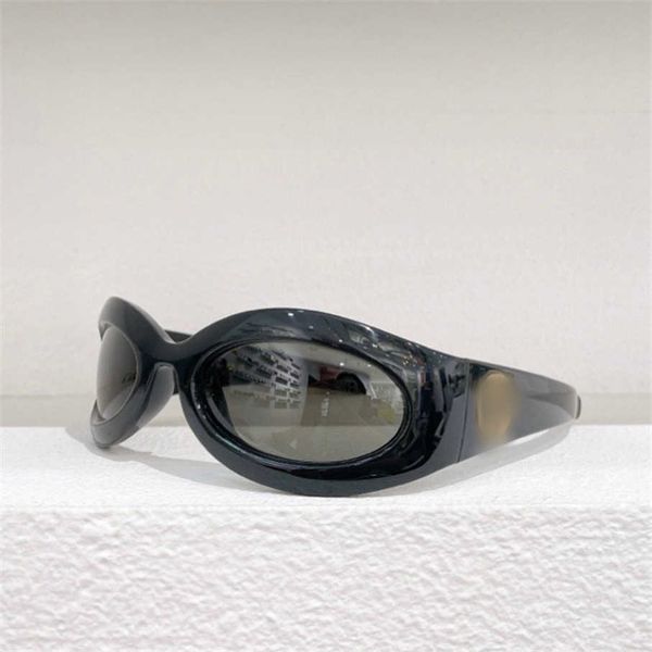 

2023 new luxury designer g family's future technology concave fashion male star ins net red sunglasses female gg1247s, White;black