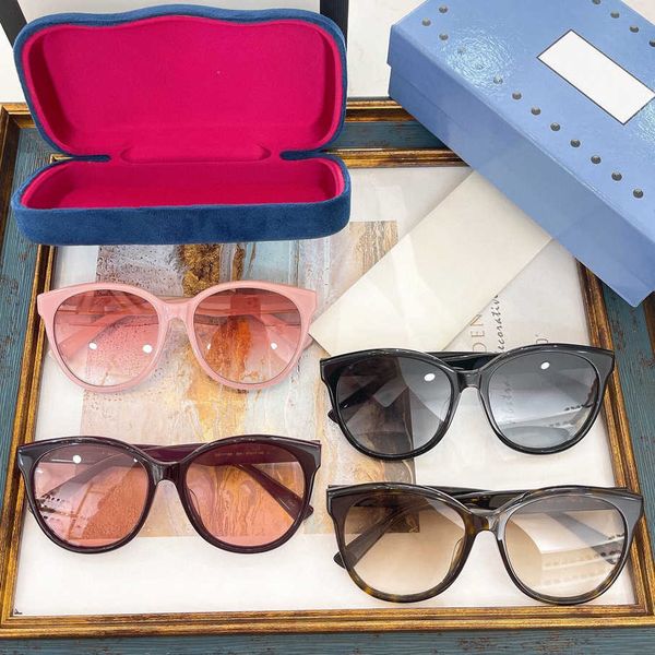 

2023 new luxury designer family g round frame women's ins net red matching size of the same plate sunglasses gg1171, White;black