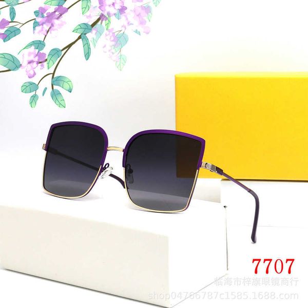 

2023 luxury designer sunglasses new women's polarized square large versatile sunglasses 7707 metal frame, White;black