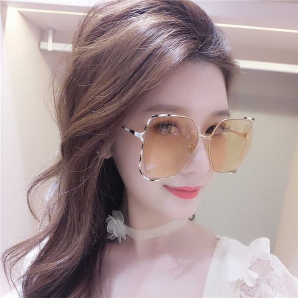

2023 luxury designer sunglasses g family's new dark glasses ni lu han same style metal herringbone hollow large frame irregular sunglas, White;black