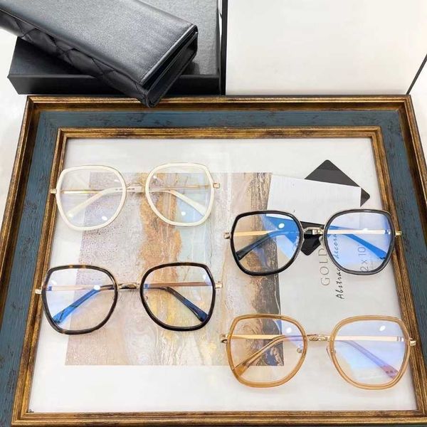 

2023 new luxury designer sunglasses new tiktok online celebrity personality japanese and ins style glasses women's versatile optics ch3, White;black