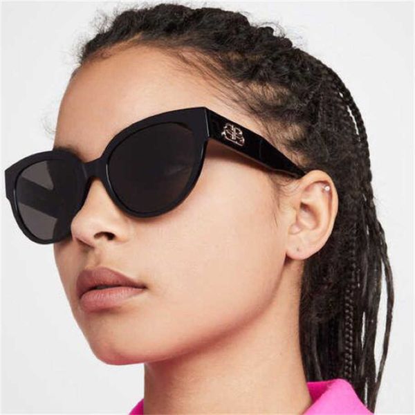 

2023 new luxury designer sunglasses b fashion female ins same personalized cat eye plate sunglasses male bb0050, White;black