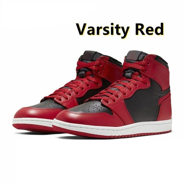 

2023 men basketball shoes 1s unc patent leather hyper royal dark mocha ts university blue black white bred shadow sport designer mens sport, Black;red