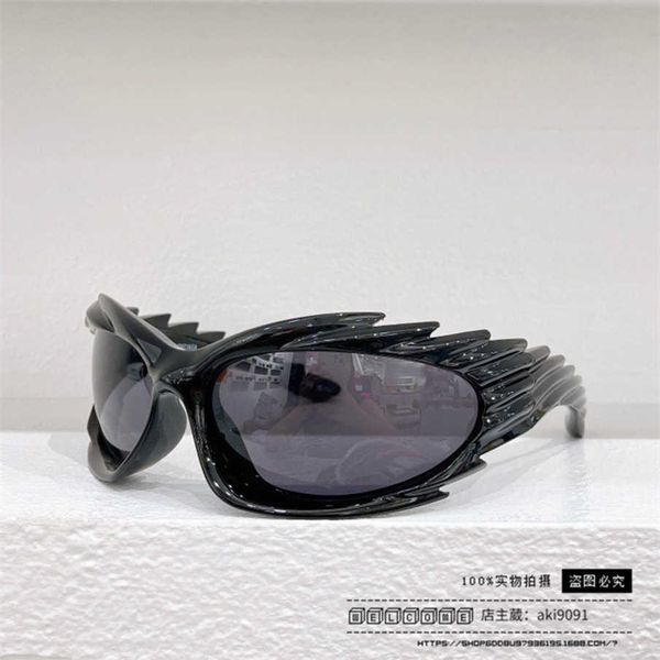 

2023 new luxury designer family b's new style special-shaped serrated sunglasses for men and women's internet celebrities the same, White;black