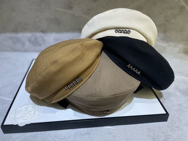 

designer berets letter chain beret cap fashion lady outdoor travel bonnet caps luxury beanies black white hats aaa258, Blue;gray