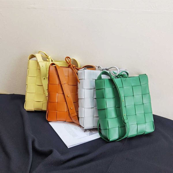 

abottegas vneta jodie mini teen intrecciato designer tote women's women's bag single shoulder crossbody mother bag small group wea