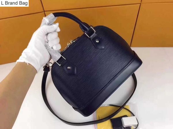 

2023 new 10a designer with lock tag alma bb 25cm fashion women shoulder bags chain messenger bag leather handbags shell wallet purse cosmeti, Black