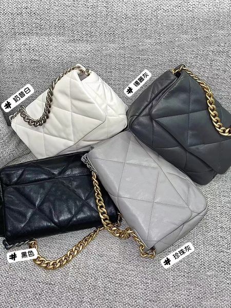 

classic designers shoulder bags handbags woman fashion genuine leather designer handbag women flap letters black crossbody bag size : 13-18-