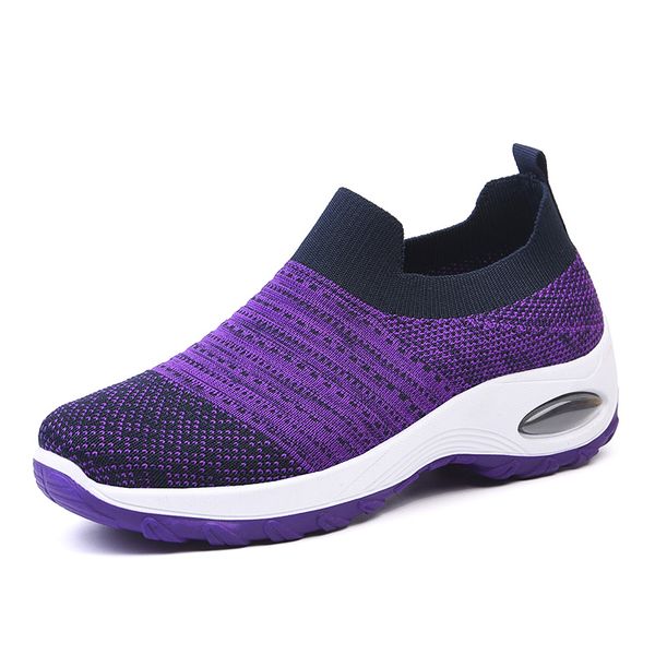

2023 fashion trainers runners running shoes for men women gift outdoor lawn sports sneakers breathable and lightweight soft bottom