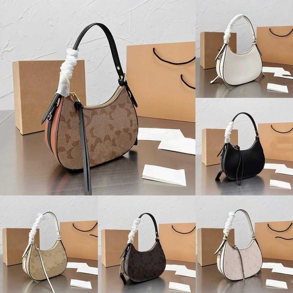 

women underarm hobo bags c print designer bag shoulder bags leather handbag brand female luxury handbags 220309