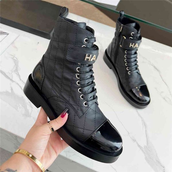 

luxury design boots 2023 channel fashionable women business work decoration anti slip knight boots martin boots casual sock boots 03-07, Black