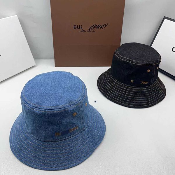 

designer burbury hat korean version spring and summer plaid b baseball cap cotton for men and women sunscreen cap plaid b baseball cap 2023, Blue;gray