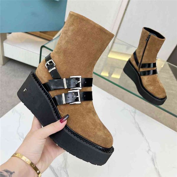 

luxury design boots 2023 pradity fashion women retro decoration winter warm snow non slip high heel martin knight tassel casual socks boots, Black