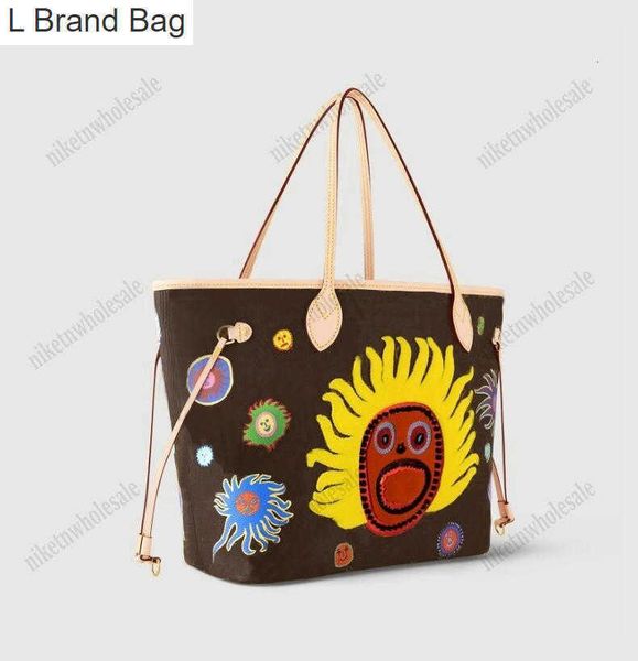 

l bag faces print yk never mm full shopping bag with zipped pouch m46447 yayoi kusama leather handbag 2023 dots handy city bag small smiling, Black