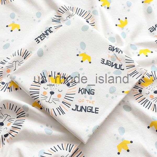 

blankets swaddling new born baby wrapped in a single quilt baby's spring and autumn thin printed scarf and quilt cotton wrapped cloth f