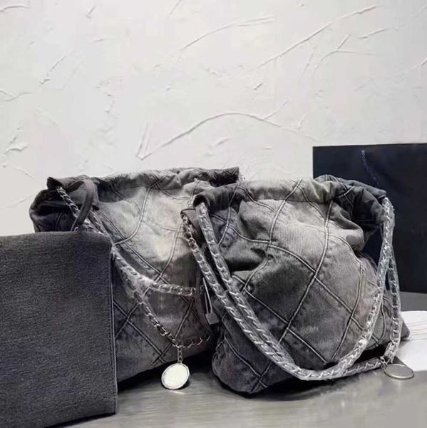 

luxury brand cc denim shoulder bags classic jean shopping totes bag with purses inside silver chain hardware 2023 new casual handbag