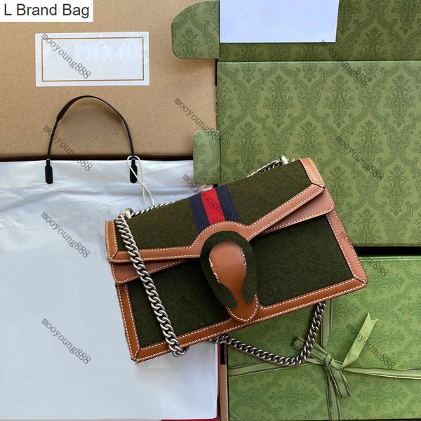 

2023 new tier quality luxuries designer large messenger bag womens brown real leather flap bag purse crossbody shoulder silver chain bags zi, Black