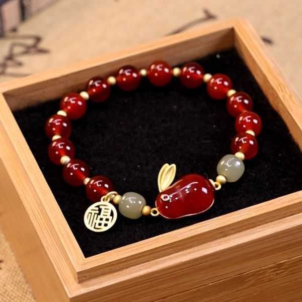 

wholesale retro red jade crystal rabbit bracelet female lucky imitation jade beaded bracelet temperature pendant jewelry, Green;white
