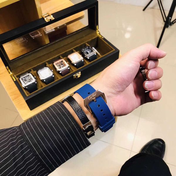 

luxury classical santos watch for men movement quartz watches v8zs high qualiy prx montre luxe blue dial date uhr limited sales with box, Slivery;golden