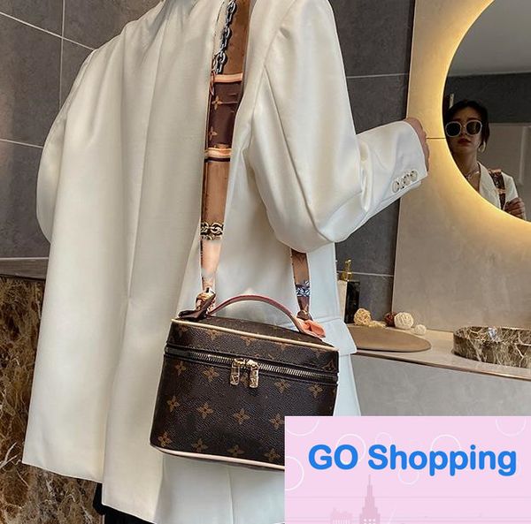 

cross-body bag senior sense of foreign style small square bags wholesale niche design package new fashion