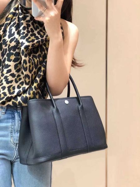 

wholesale original party garden home tote bags online shop party garden bag classic special leather togo stock commuting computer is no prob