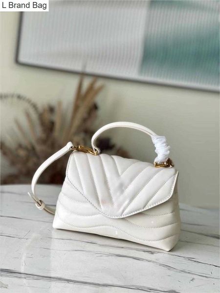 

2023 new 10a designer handbag luxury shoulder bags cowhide mirror quality crossbody bag shoulder bags 4o2g, Black