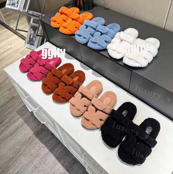 

designer chypre slippers men women sandals classic flat wool slipper luxury fur slides winter lady flip flops furry fluff scuffs with box, Black