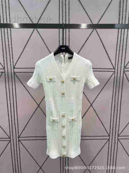 

basic & casual dresses designer spring/summer new niche design slimming knit short sleeved dress with button silhouette for a more elegant l, Black;gray