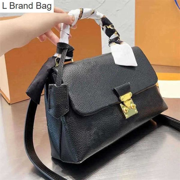 

2023 new 10a dust bag designer bags handbag purses woman fashion clutch purse chain womens designing crossbody shoulder bag msdm, Black