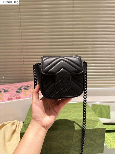 

2023 new 10a designer classic women's crossbody bag handbag chain bag shoulder bag v-shaped quilted leather 924j, Black