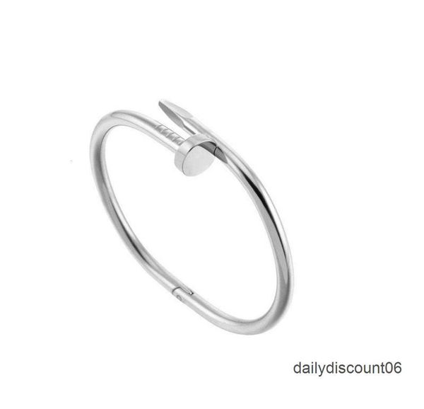 

love nail bracelet bangle men women designer bracelets classic c design jewelry8432608, Black