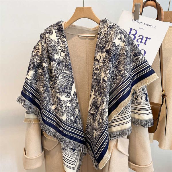

scarves women's new 2022 chaopai thickened square scarf shawl live broadcast in autumn winter at home and outdoors, Blue;gray