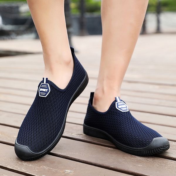 

designer mens fashion fashion new asual shoes triple black and white mens flat trainers factory wholesale retail outdoor platform sports