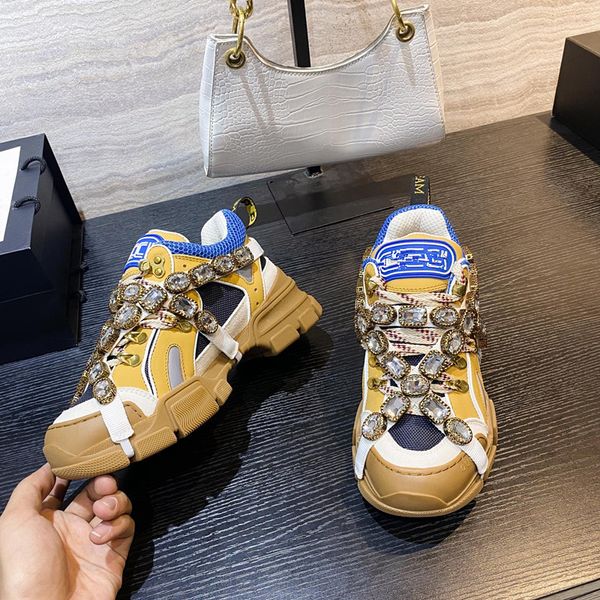 

designer casual shoes white green cream navy blue shadow panda sea salt varsity gold leon 0802, Black
