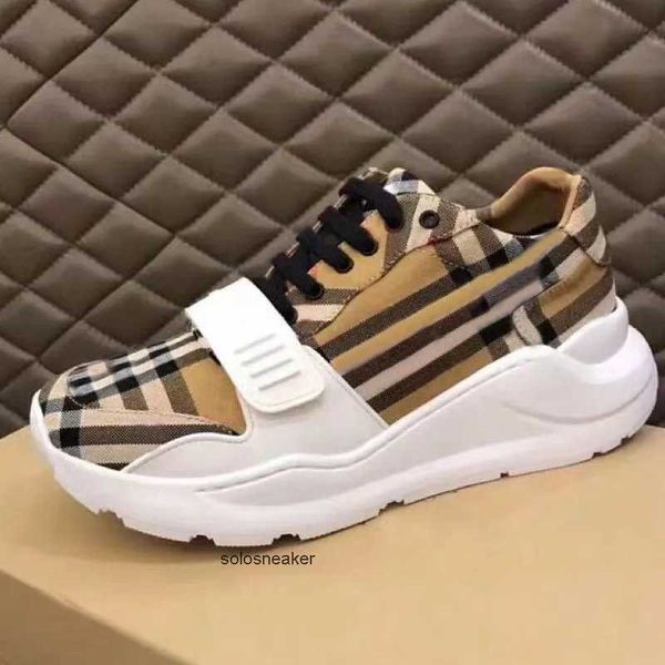 

sneaker woman burberies flat trainers burbreries laceup casual cowhide lady shoes designer running women letter travel shoe platform leather