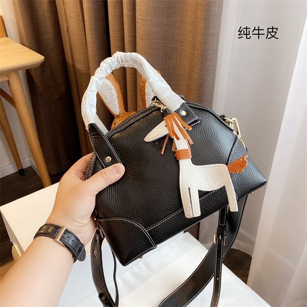 

designer fashion bags women colour-matching hand-held shell bag with gift pendant