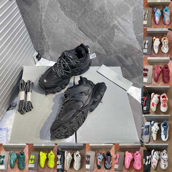 

2023 luxury brand designer men women casual shoes track 3 3.0 triple white black sneakers tess.s. gomma leather trainer nylon printed platfo