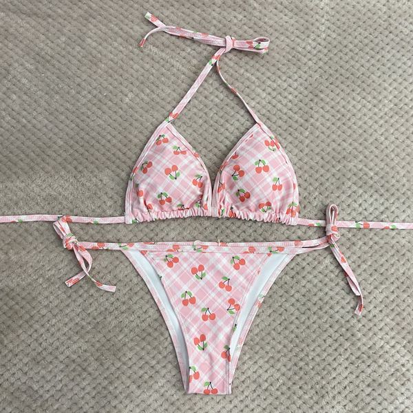 

three-point bikini swimsuit two-body sports swimsuit beach spring swimsuit woman, White;black