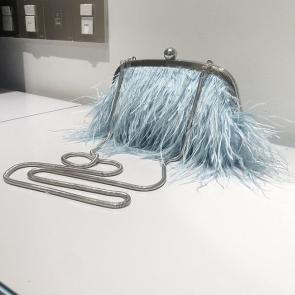 

evening bags luxury brand handle bag fashion female wallet retro lux shoulder bag temperament feathers pearl chain crossbody clutch 230802