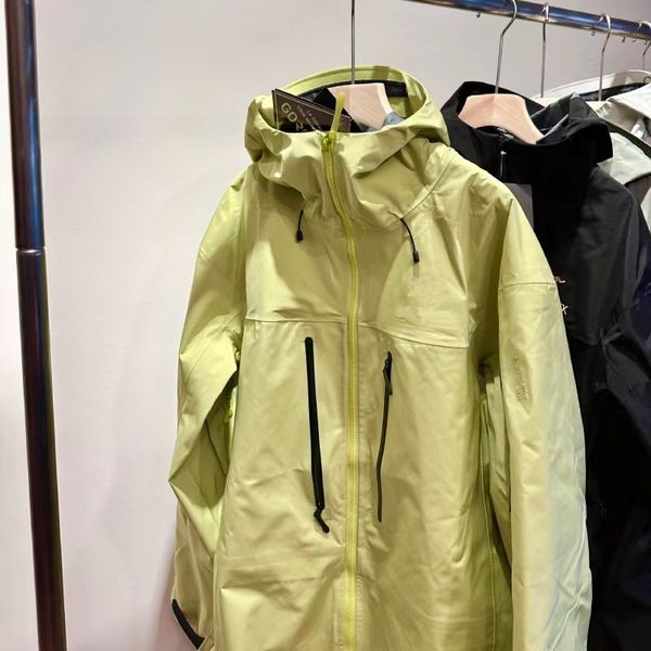 

men's jackets 2023 outdoor casual sports fashion hiking clothes waterproof windproof camping the sky jacket men daily 230803, Black;brown