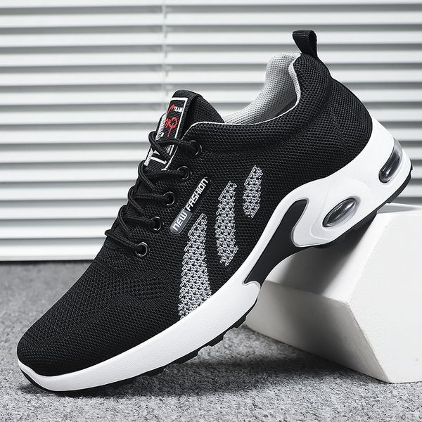 

2023 running shoes mens mesh cushion sneakers black white red trainers breathable shoe jogging
