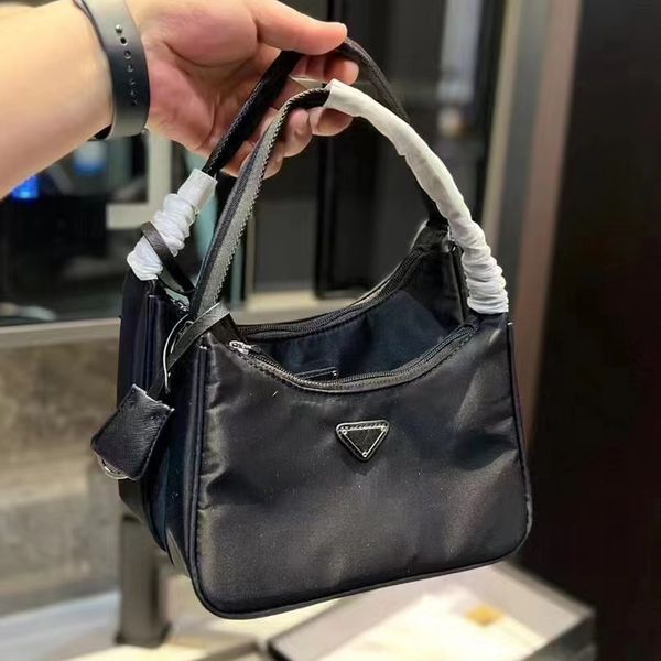 

2023 designer bags crossbody bag nylon handbags luxury purse hobo tote fashion bag wallet shoulder bags belt bags women lady fashion bag fou
