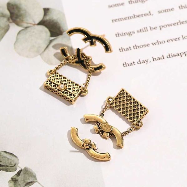 

designer bag stud earrings womens love black earrings 18k gold plated 2023 new gifts jewelry wedding party girl earrings stainless steel jew, Golden;silver