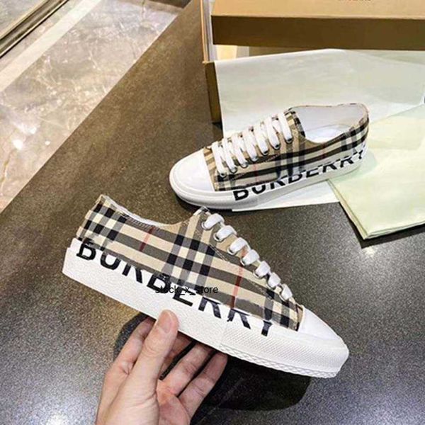 

designer luxury brand burberies slipper sneakers burbreries sneaker genuine c leather man woman casual trainer ace shoes sandal designer sli