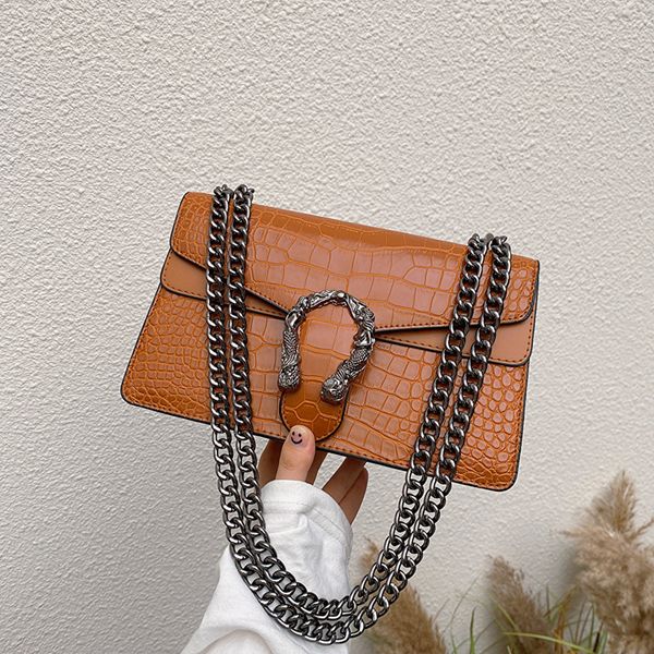 

high-quality handmade, hand-held bag messenger bag party travel bag fashion bag