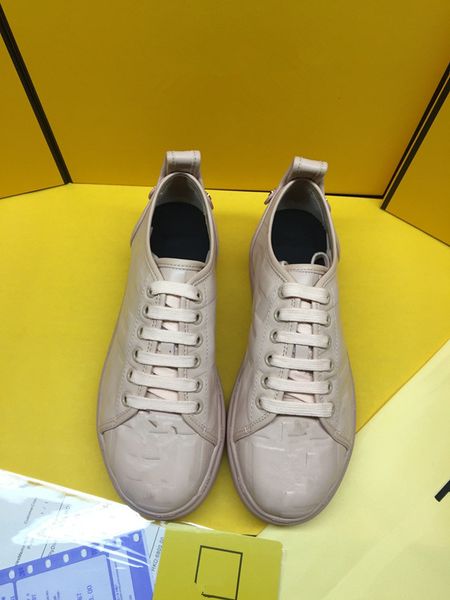 

luxury designer casual shoes embossed trainer sneaker triple white pink sky blue black green yellow denim low virgil overlays 0802