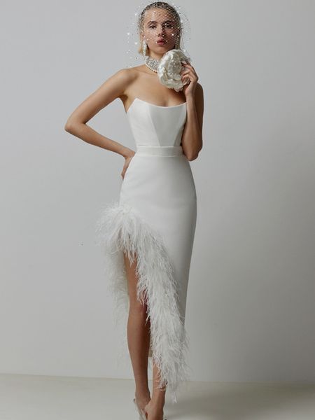 

plus size dresses women strapless black white feather midi bandage dress 2023 split knitted elegant evening bodycon party 230803