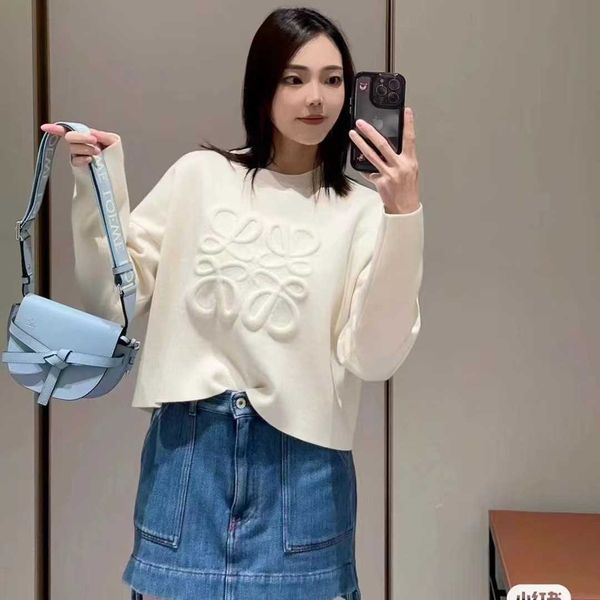 

2023 autumn/winter new advanced women's wear lazy style casual fashion knitwear round neck long sleeve sweater women, White;black